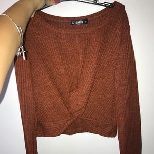 Twist Hem Long Sleeve Shirt